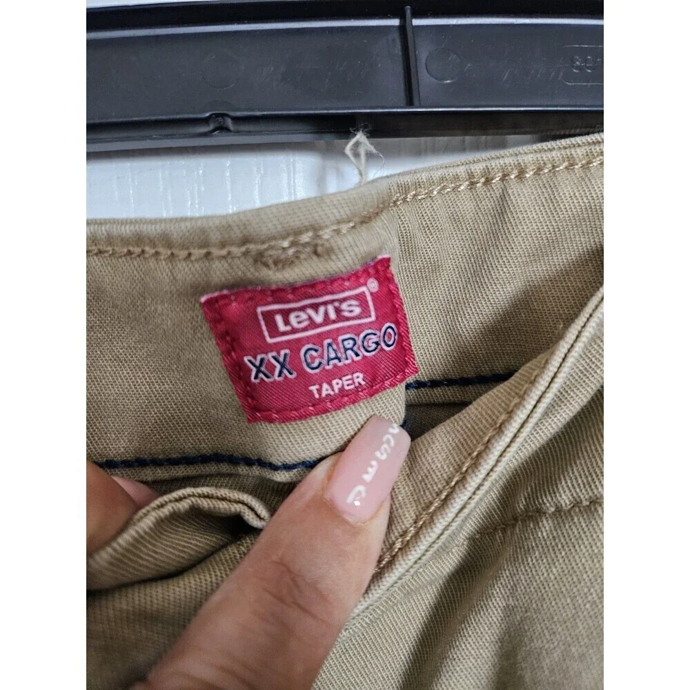 Levi’s XX Cargo Taper Pants Men 40x30 Khaki Beige Utility Workwear Pockets.
